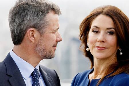 Príncipes Federico y María de Dinamarca hacen aparición pública en medio de escándalo de infidelidad