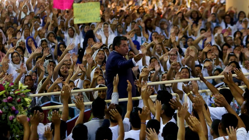 "Secretos del apóstol del mal" abusos en la iglesia La Luz del Mundo