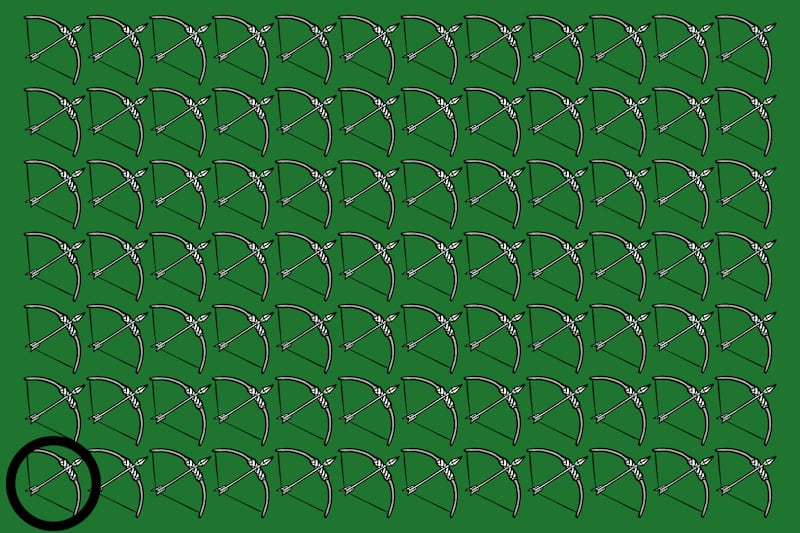 Fondo verde con muchos arco y flechas, y solo uno es diferente y está señalado con un círculo negro.