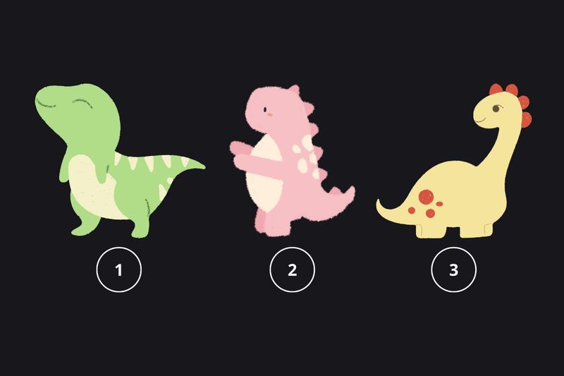 tres dinosaurios, uno verde feliz, uno rosado parado, y uno amarillo de cuello largo, mirando hacia atrás.