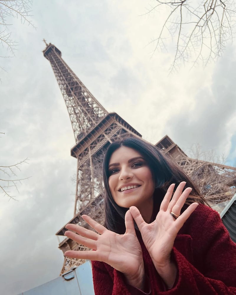 Laura Pausini vivió momentos de terror en Paris